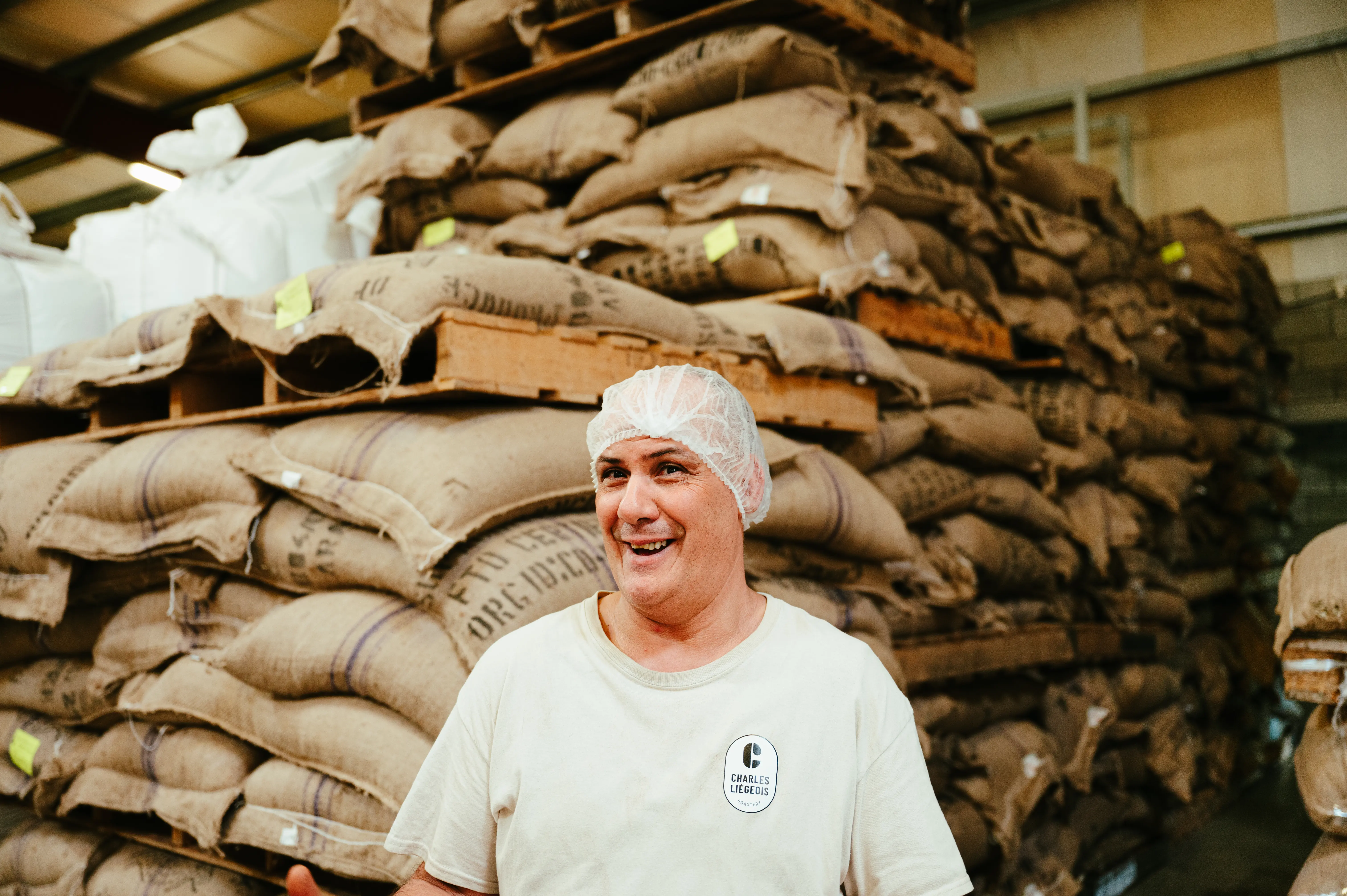 Abdelhak, koffiebrander. Abdelhak, koffiebrander.
