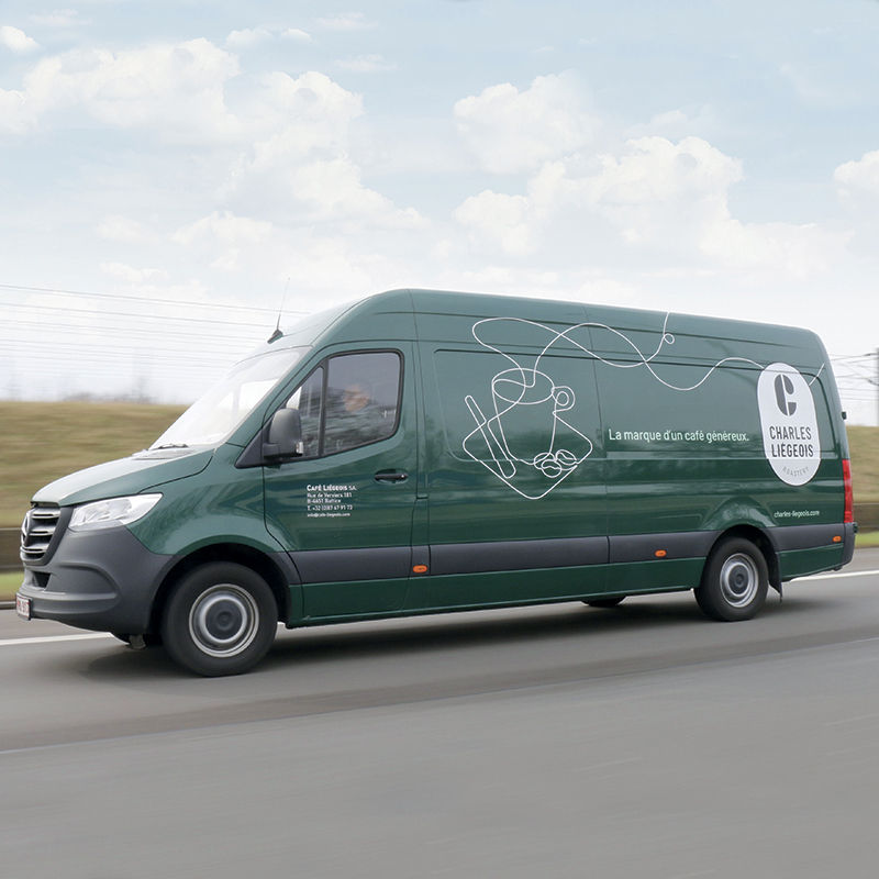camionette Charles Liégeois service livraison Charles Liégeois
