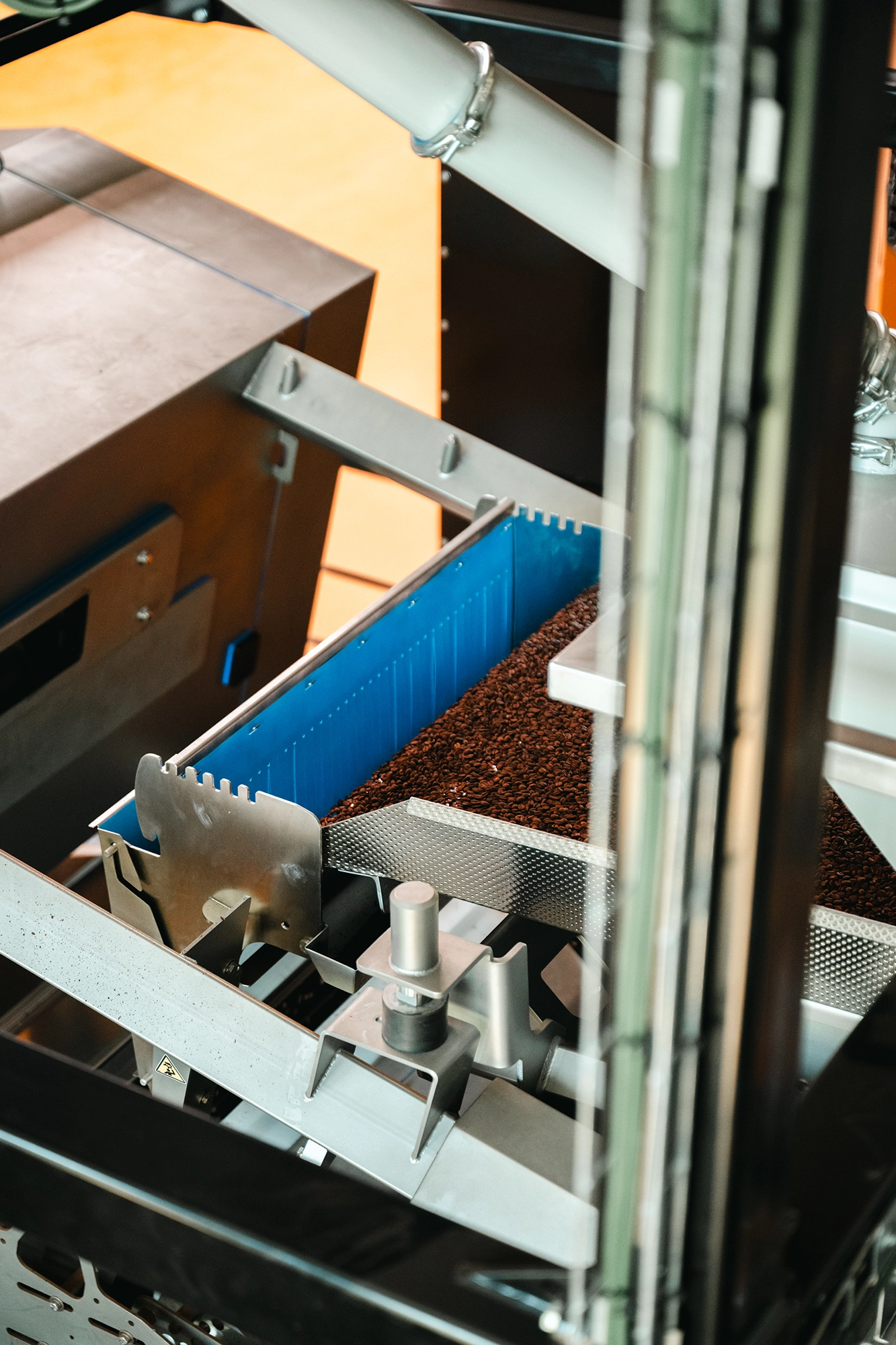 machine qui permet de trier des grains de caf&eacute; &agrave; la perfection, Tomra 5C